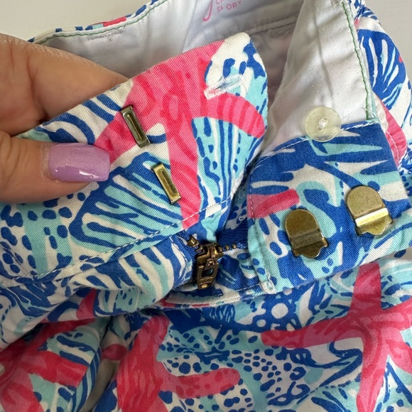 Lilly Pulitzer shorts.  Size 0   Red starfish on blue and white background. - Picture 6 of 11